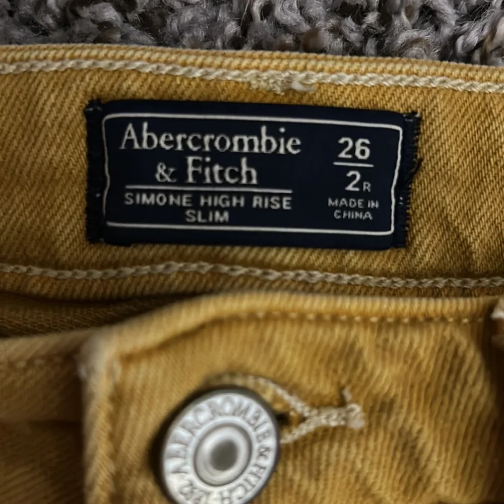 Simone High Rise Slim Jeans - Picture 4 of 4